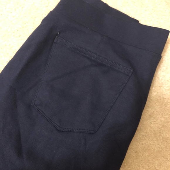 Navy pants - Picture 3 of 7